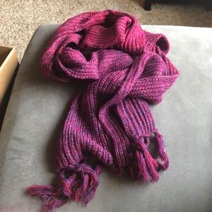 Woman’s scarf